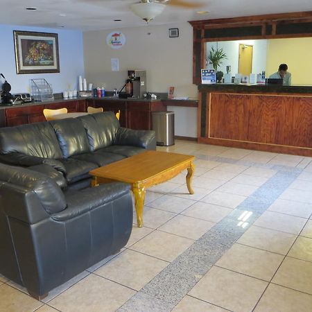 Knights Inn Memphis At Macon Cove 外观 照片