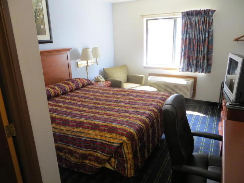 Knights Inn Memphis At Macon Cove 外观 照片