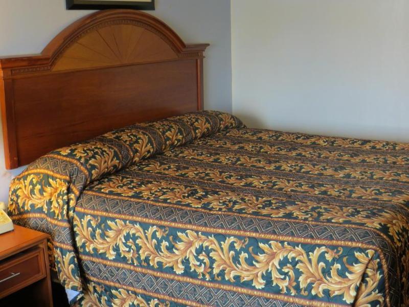 Knights Inn Memphis At Macon Cove 外观 照片